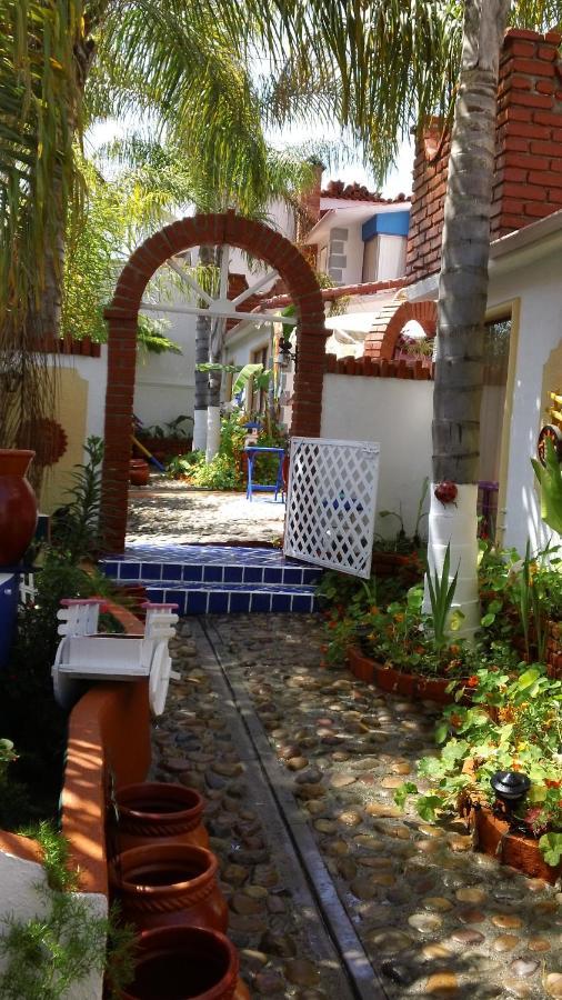 Welcome To Casa Viva Mexico 3-Bedrooms 2-Bathroms 6-Guests Close To Shoping Center & Beach Tijuana Esterno foto
